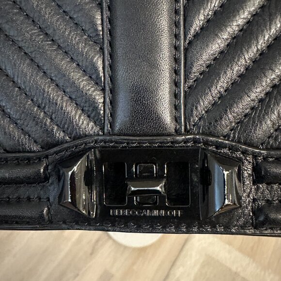 Love Chevron Quilted Crossbody Bag - Rebecca Minkoff - Picture 3 of 6